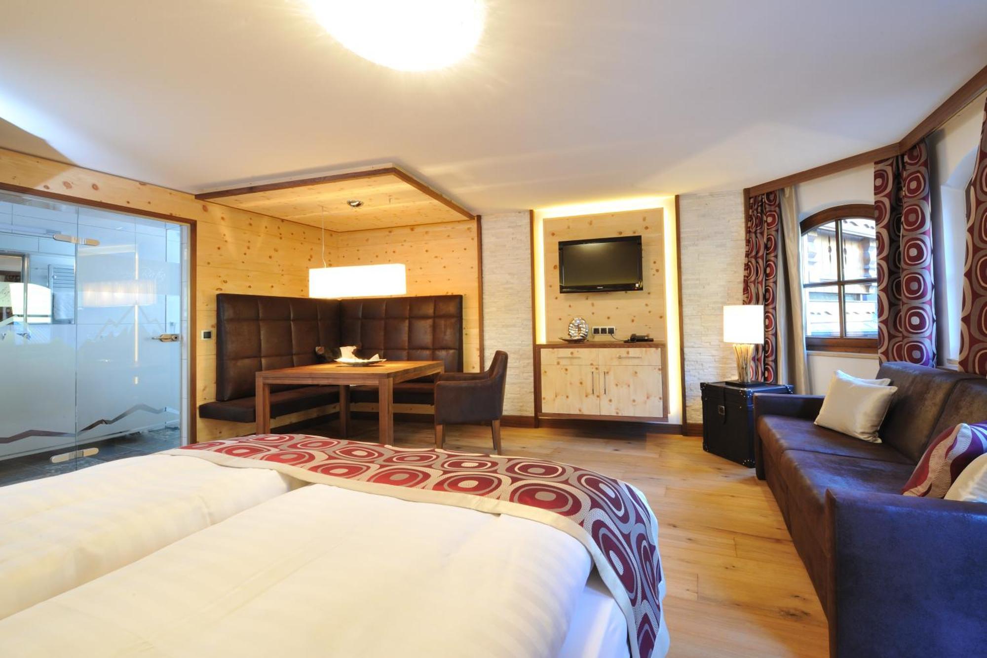 Alpinlounge Raetia Appartements Ischgl Cameră foto