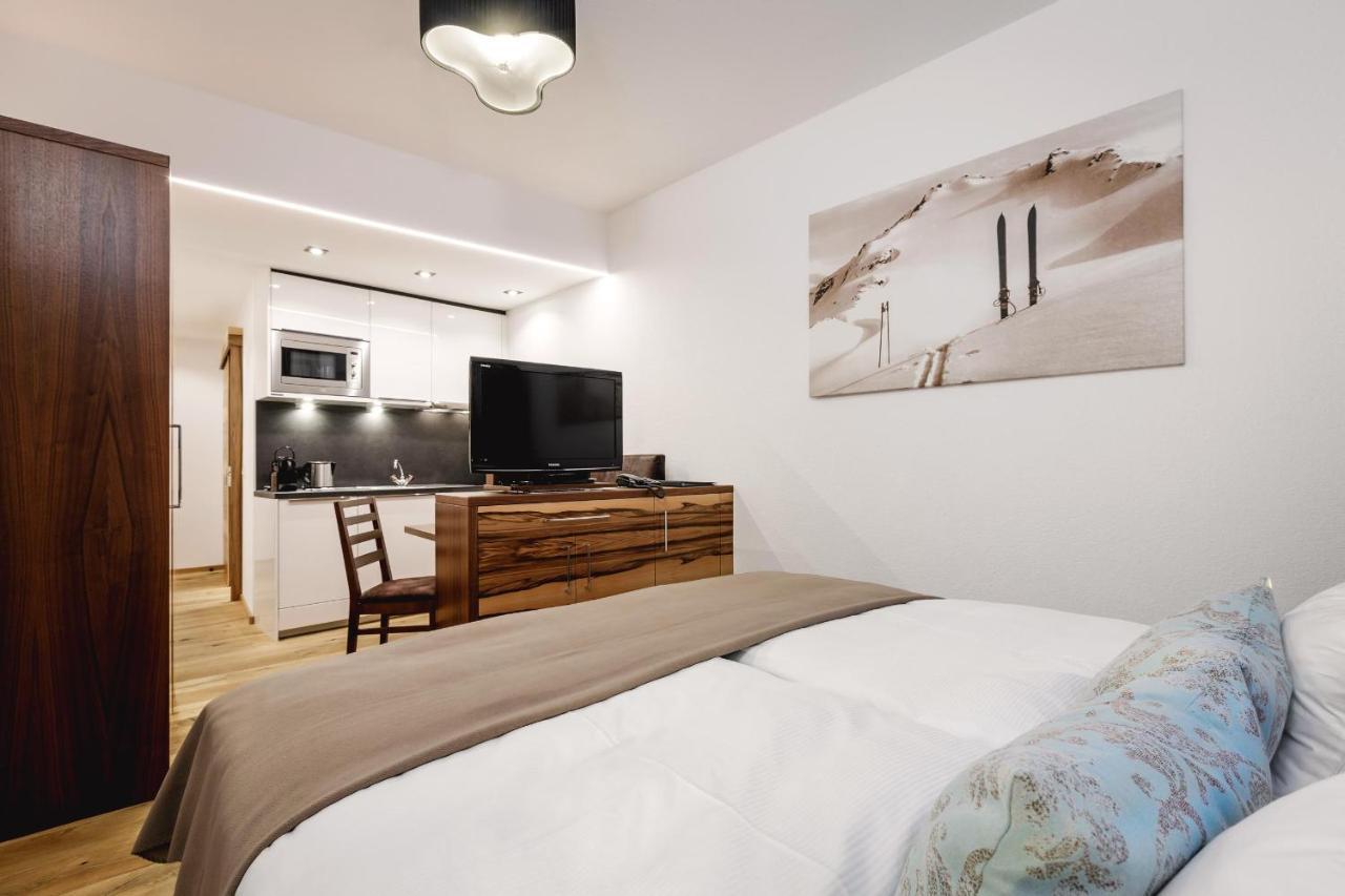 Alpinlounge Raetia Appartements Ischgl Exterior foto